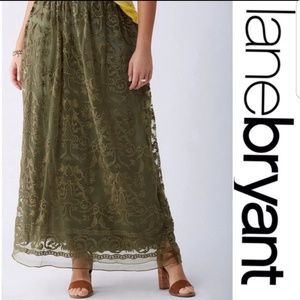 Olive Lined Lace full length skirt - 14/16